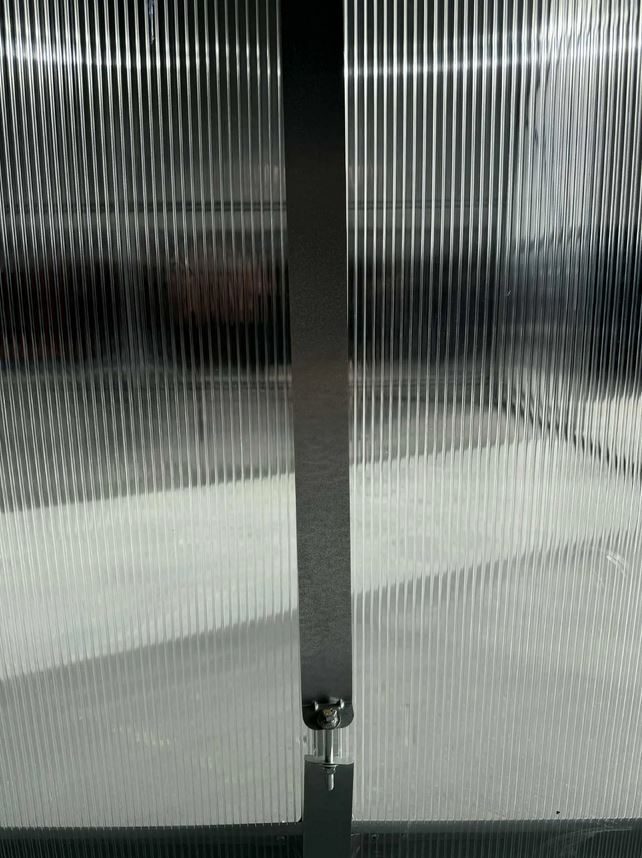 Szklarnia PREMIUM Sigma EVO 3×8 m, poliwęglan 6 mm Taśma naciągająca poliwęglan i wzmacniająca konstrukcję szklarni PREMIUM Sigma EVO